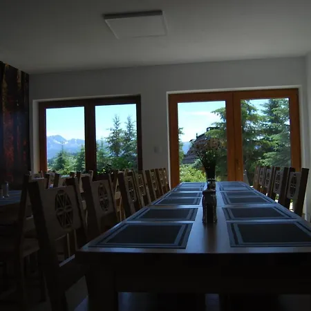 Cisyna Farm stay *